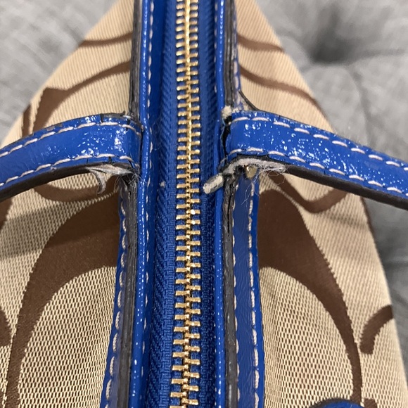Coach Brown and Blue Signature Tote - Picture 8 of 15